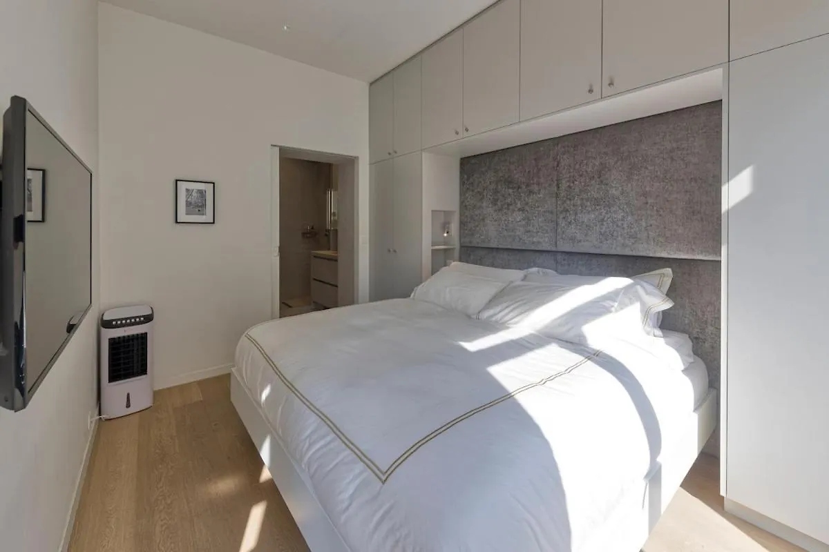 Downtown Brussels Splendor Suites IV Apartment